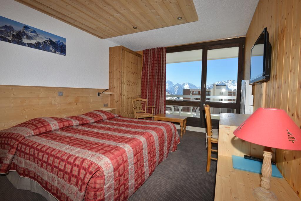 Hotel Le Dome Alpe d'Huez Bagian luar foto